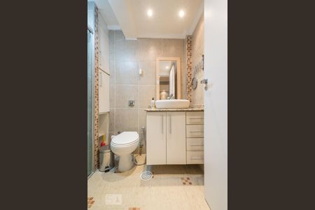 Banheiro de apartamento para alugar com 1 quarto, 48m² em Saúde, São Paulo