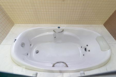 Casa para alugar com 200m², 3 quartos e 2 vagasBanheiro do Quarto Suíte 3