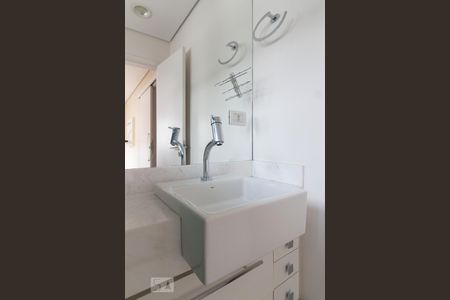 Casa para alugar com 200m², 3 quartos e 2 vagasBanheiro do Quarto Suíte 2