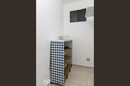 Closet de apartamento para alugar com 1 quarto, 75m² em Irajá, Rio de Janeiro