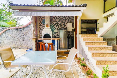 Casa de condomínio à venda com 800m², 5 quartos e 5 vagasEspaço Gourmet