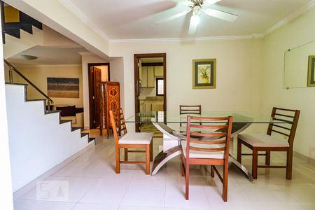 Casa de condomínio à venda com 800m², 5 quartos e 5 vagasSala de Jantar