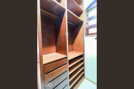 Casa de condomínio à venda com 800m², 5 quartos e 5 vagasCloset 1 do Quarto 5 - Suíte Master