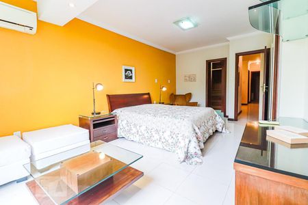 Casa de condomínio à venda com 800m², 5 quartos e 5 vagasQuarto 5 - Suíte Master