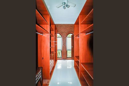 Casa de condomínio à venda com 800m², 5 quartos e 5 vagasCloset 2 do Quarto 5 - Suíte Master