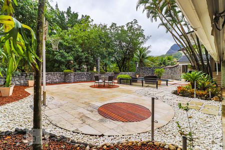 Casa de condomínio à venda com 800m², 5 quartos e 5 vagasÁrea Externa Lazer