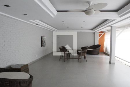 Sala 1 de casa de condomínio para alugar com 5 quartos, 800m² em Freguesia (jacarepaguá), Rio de Janeiro