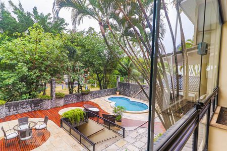 Casa de condomínio à venda com 800m², 5 quartos e 5 vagasQuarto 1 - Suíte / Vista Varanda