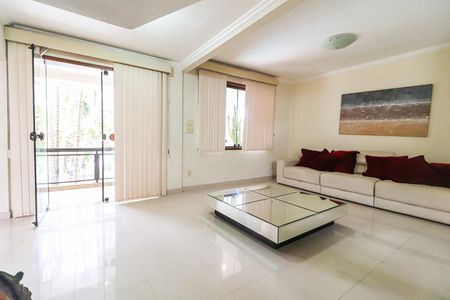 Sala 1 de casa de condomínio à venda com 5 quartos, 800m² em Freguesia (jacarepaguá), Rio de Janeiro