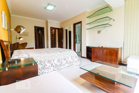 Casa de condomínio à venda com 800m², 5 quartos e 5 vagasQuarto 5 - Suíte Master