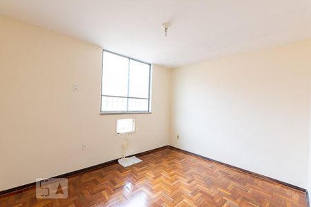 Quarto 1 de apartamento para alugar com 2 quartos, 67m² em Santa Rosa, Niterói