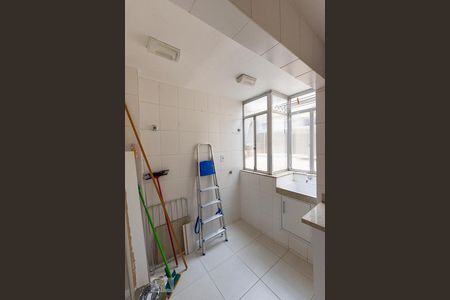 Apartamento à venda com 67m², 2 quartos e 1 vagaÁrea de Serviço