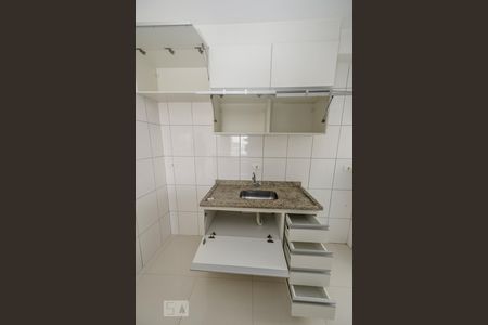 Apartamento para alugar com 61m², 2 quartos e 2 vagas Apartamento para alugar com 61m², 2 quartos e 2 vagasCozinha - Armários