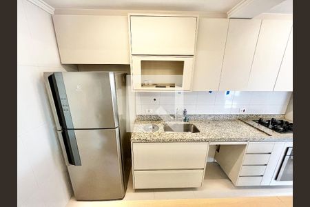 Sala/Cozinha de apartamento para alugar com 2 quartos, 74m² em Jardim São Paulo, São Paulo