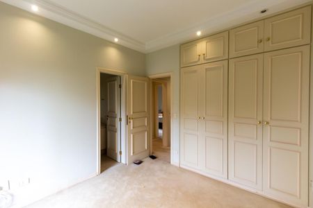 Apartamento para alugar com 278m², 3 quartos e 4 vagasSuíte 2