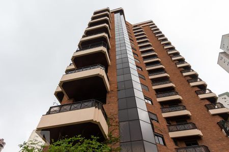 Apartamento para alugar com 278m², 3 quartos e 4 vagasFachada