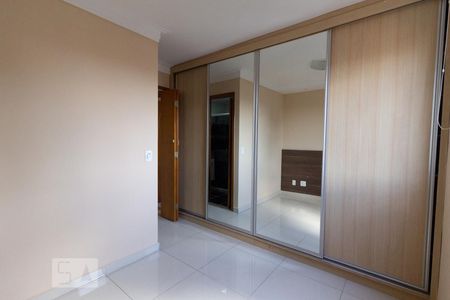 Apartamento para alugar com 68m², 3 quartos e 2 vagas