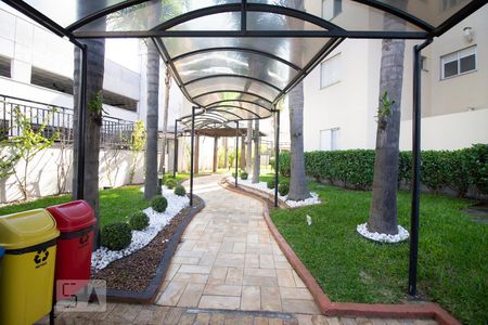 Apartamento para alugar com 68m², 3 quartos e 2 vagas