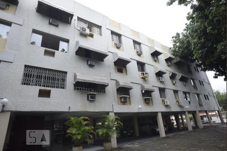 Apartamento à venda com 98m², 3 quartos e 1 vagaFachada do bloco