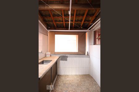 Casa à venda com 280m², 4 quartos e 2 vagas