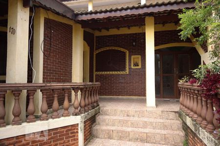 Casa à venda com 280m², 4 quartos e 2 vagas