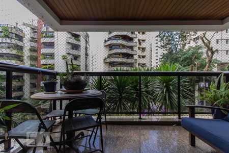 Varanda da Sala de apartamento à venda com 3 quartos, 156m² em Vila Morumbi, São Paulo
