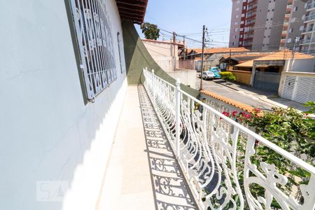 Varanda da frente da Casa de casa à venda com 3 quartos, 100m² em Parque Oratório, Santo André