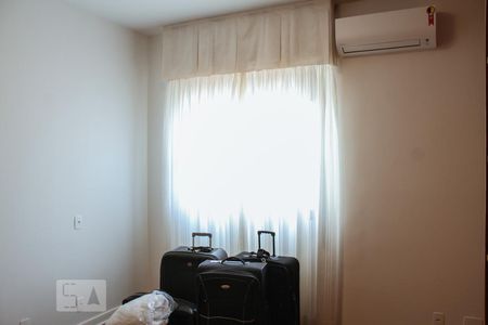 Apartamento para alugar com 320m², 4 quartos e 3 vagasQuarto