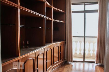 Apartamento para alugar com 320m², 4 quartos e 3 vagasQuarto