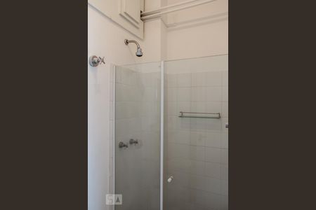 Apartamento para alugar com 320m², 4 quartos e 3 vagasBanheiro de Serviço