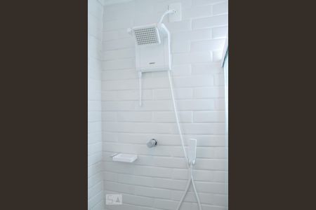 Apartamento para alugar com 320m², 4 quartos e 3 vagasChuveiro