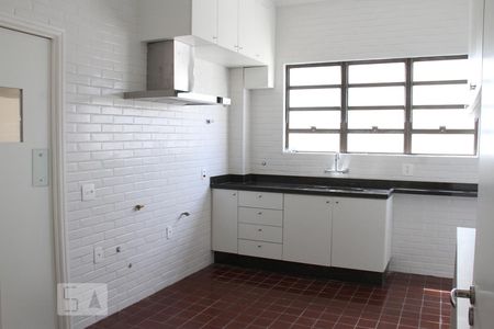 Apartamento para alugar com 320m², 4 quartos e 3 vagasCozinha