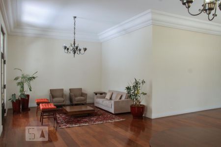 Apartamento para alugar com 320m², 4 quartos e 3 vagasHall