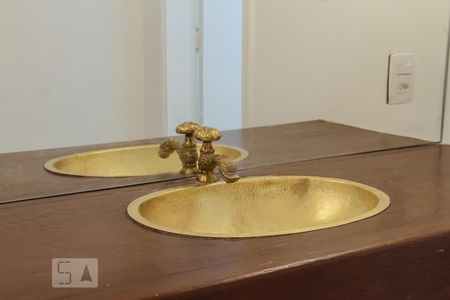 Apartamento para alugar com 320m², 4 quartos e 3 vagasLavabo