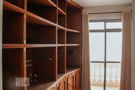 Apartamento para alugar com 320m², 4 quartos e 3 vagasQuarto