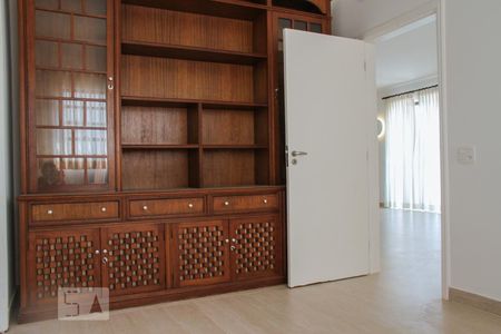 Escritório de apartamento para alugar com 4 quartos, 320m² em Higienópolis, São Paulo