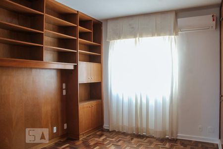 Apartamento para alugar com 320m², 4 quartos e 3 vagasQuarto