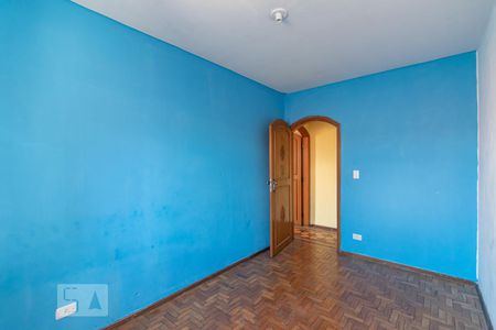 Quarto 1 de casa para alugar com 3 quartos, 120m² em Vila Carmosina, São Paulo