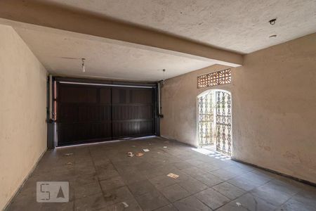 Casa à venda com 120m², 3 quartos e 2 vagasGaragem