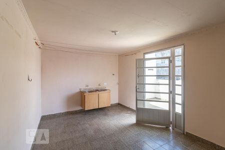 Casa à venda com 120m², 3 quartos e 2 vagasÁrea de Serviço