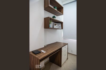Quarto 1 de apartamento à venda com 2 quartos, 64m² em Copacabana, Rio de Janeiro
