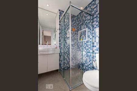 Apartamento para alugar com 62m², 2 quartos e 1 vaga Apartamento para alugar com 62m², 2 quartos e 1 vagaBanheiro da Suíte