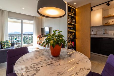 Apartamento para alugar com 62m², 2 quartos e 1 vaga Apartamento para alugar com 62m², 2 quartos e 1 vagaDetalhe do Armário da Sala
