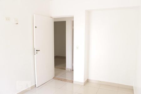 Apartamento à venda com 77m², 3 quartos e 1 vagaQuarto 2