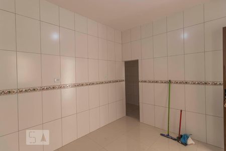 Cozinha de casa para alugar com 1 quarto, 40m² em Jardim Ponte Rasa, São Paulo