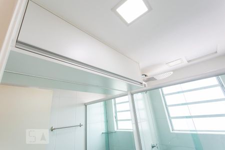 Apartamento para alugar com 54m², 2 quartos e 1 vaga Apartamento para alugar com 54m², 2 quartos e 1 vagaBanheiro - Armário