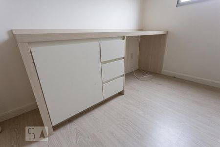 Apartamento para alugar com 54m², 2 quartos e 1 vaga Apartamento para alugar com 54m², 2 quartos e 1 vagaQuarto 2 - Armários