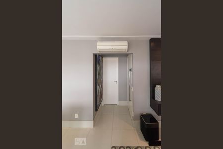 Sala de apartamento para alugar com 3 quartos, 140m² em Santo Amaro, São Paulo