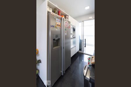 Apartamento à venda com 140m², 3 quartos e 2 vagas Apartamento à venda com 140m², 3 quartos e 2 vagasCozinha