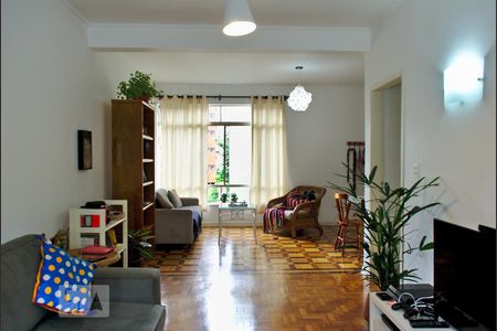 Sala de apartamento para alugar com 2 quartos, 106m² em Vila Nova Conceição, São Paulo
